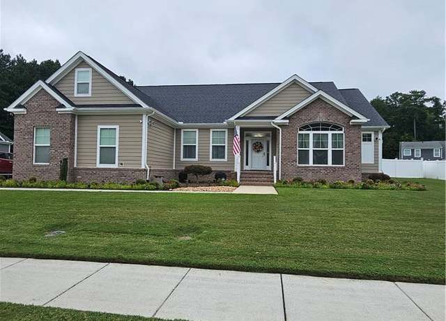 Property at 3111 Ibis Blvd, Suffolk, VA 23434, 4 beds, 2.5 baths