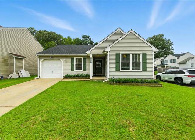 Property at 332 Circuit Ln, Newport News, VA 23608, 3 beds, 2 baths