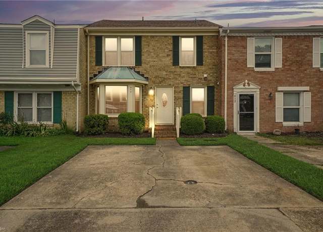 Property at 610 Thomas Nelson Dr, Virginia Beach, VA 23452, 3 beds, 2.5 baths