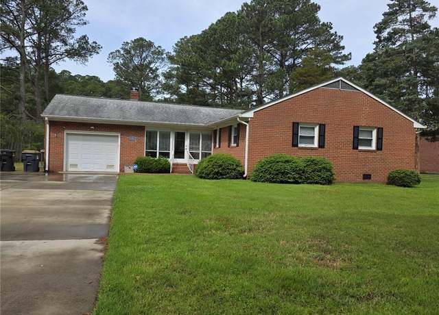 Property at 201 Anchor Dr, Yorktown, VA 23692, 3 beds, 2 baths