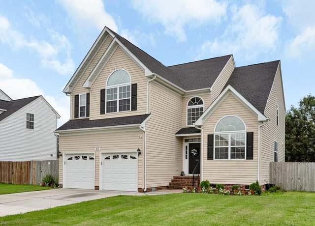 Property at 823 Westcove Ln, Chesapeake, VA 23320, 4 beds, 2.5 baths