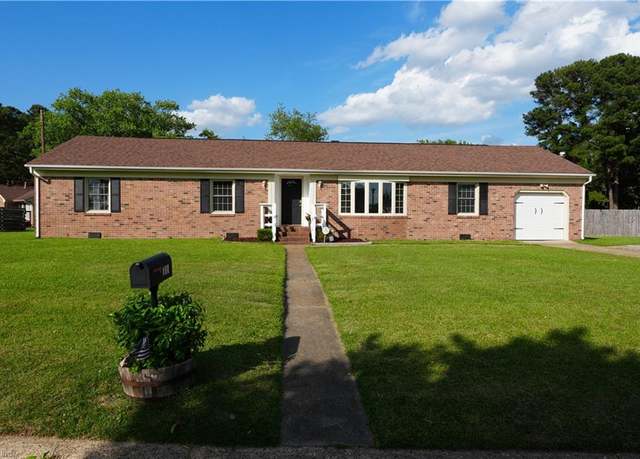 Property at 605 Chandler Harper Dr, Portsmouth, VA 23701, 3 beds, 2 baths