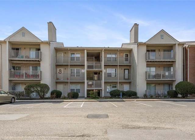 Property at 510 Thorncliff Dr #302, Newport News, VA 23608, 2 beds, 2 baths