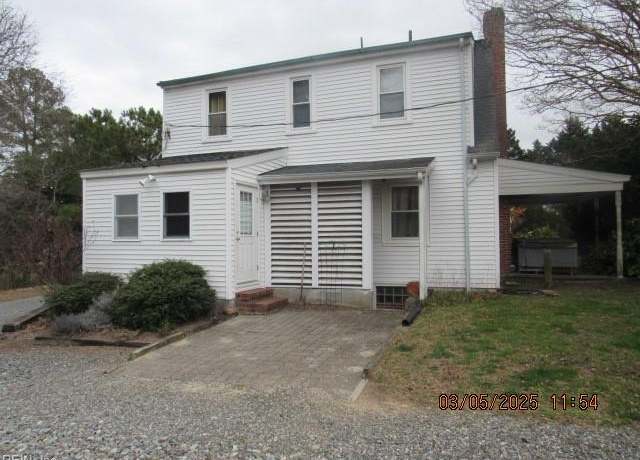 Property at 8664 Field Family Ln, Gloucester, VA 23061, 3 beds, 1.5 baths