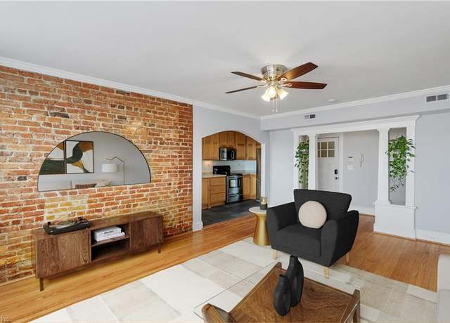 Property at 1506 Colonial Ave #9, Norfolk, VA 23517, 3 beds, 2 baths