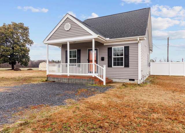 Property at 122 Birch Ln, Suffolk, VA 23432, 3 beds, 2 baths