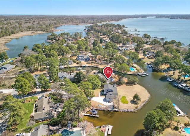 Property at 2301 Leeward Shore Ct, Virginia Beach, VA 23451, 5 beds, 3.5 baths