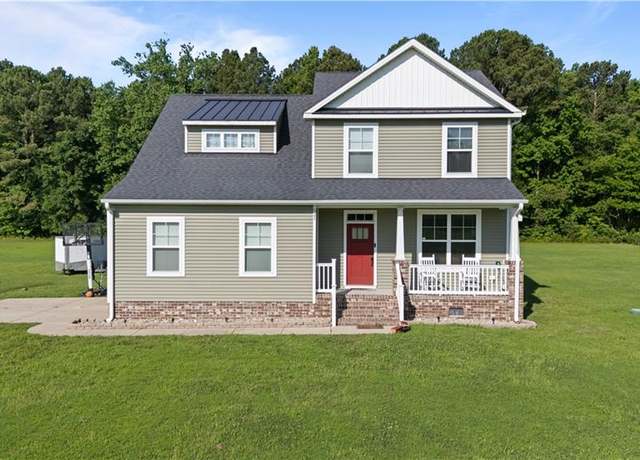 Property at 521 Dutch Rd, Suffolk, VA 23437, 4 beds, 3 baths