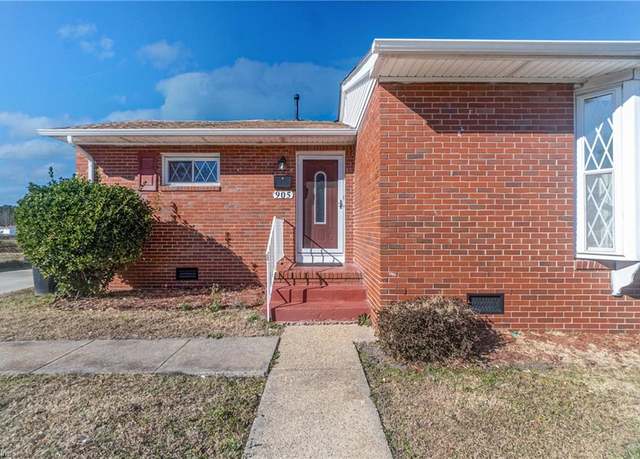 Property at 905 Tazewell St, Portsmouth, VA 23701, 4 beds, 1.5 baths
