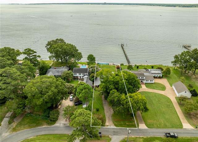 Property at 1419 Laurens Rd, Gloucester Point, VA 23062, 3 beds, 2 baths