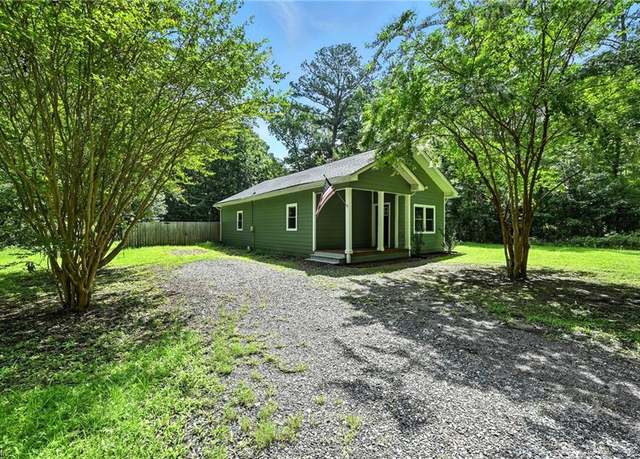 Property at 3256 Nansemond Pkwy, Suffolk, VA 23434, 2 beds, 2 baths
