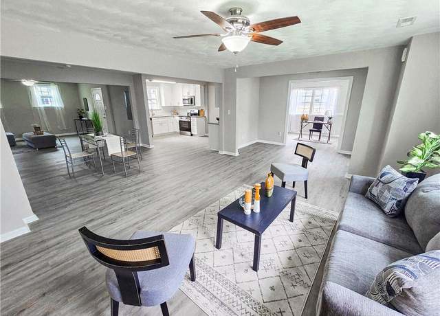 Property at 865 Kings Arms Dr, Virginia Beach, VA 23452, 4 beds, 2.5 baths