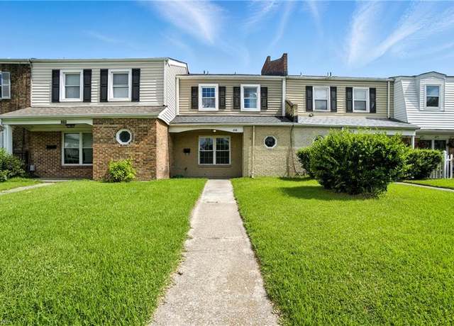 Property at 800 Lake Edward Dr, Virginia Beach, VA 23462, 3 beds, 1.5 baths