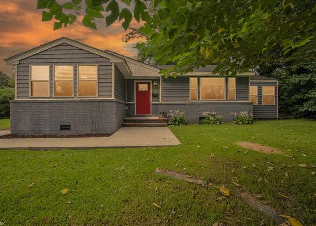 Property at 2549 Cottage Ave, Norfolk, VA 23504, 3 beds, 2 baths