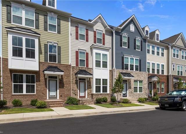 Property at 1209 Gunboat Dr, Suffolk, VA 23435, 4 beds, 3.5 baths