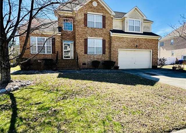 Property at 327 Bob White Pkwy, Suffolk, VA 23435, 5 beds, 3.5 baths