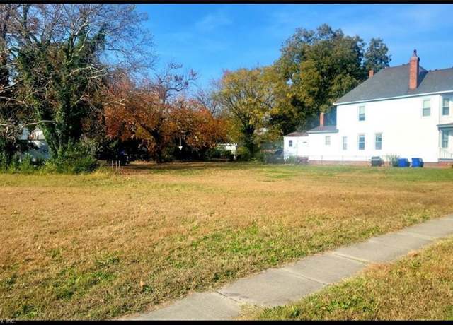 Property at 634 Broad St, Portsmouth, VA 23707