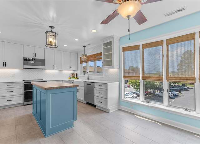 Property at 4239 Hatton Point Ln #35, Portsmouth, VA 23703, 2 beds, 2 baths
