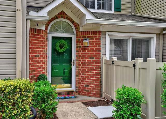 Property at 3853 Lasalle Dr #109, Virginia Beach, VA 23453, 2 beds, 2.5 baths