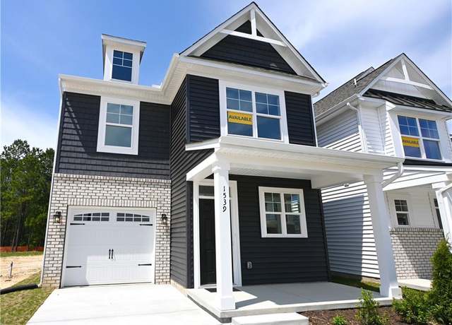 Property at 1539 Waltham Ln, Newport News, VA 23608, 4 beds, 2.5 baths