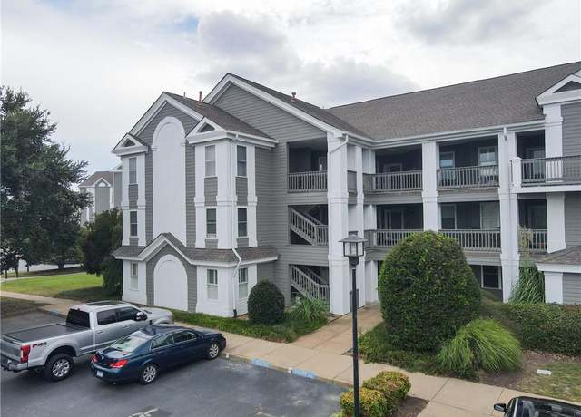 Property at 1003 High Dunes Quay #101, Hampton, VA 23664, 2 beds, 2 baths