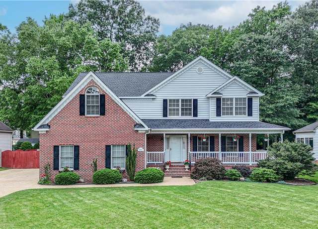 Property at 401 Tristen Dr, Yorktown, VA 23693, 5 beds, 2.5 baths