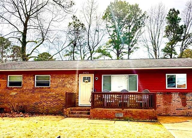 Property at 3921 Sextant St, Chesapeake, VA 23321, 4 beds, 2 baths