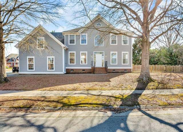 Property at 5300 S Bay Hill Ct, Suffolk, VA 23435, 5 beds, 3 baths