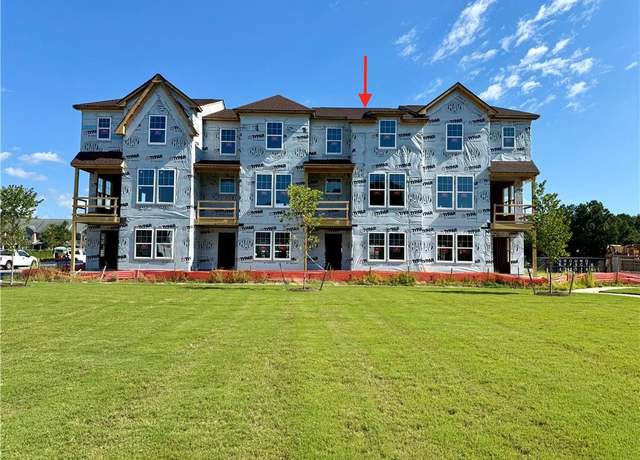 Property at 1065 Messa Loop, Chesapeake, VA 23320, 4 beds, 3.5 baths