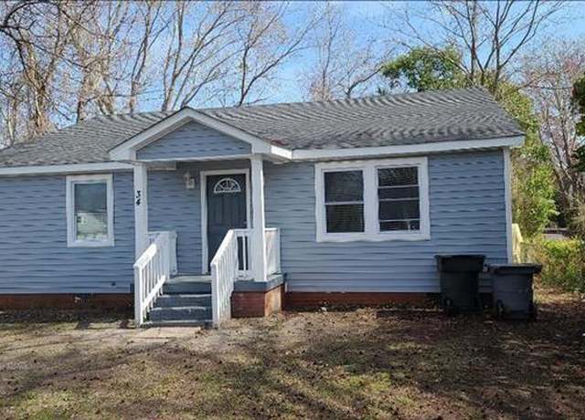 Property at 34 W Hygeia Ave, Hampton, VA 23663, 4 beds, 2 baths