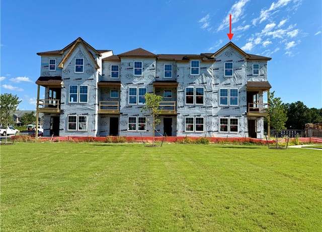Property at 1067 Messa Loop, Chesapeake, VA 23320, 4 beds, 3.5 baths