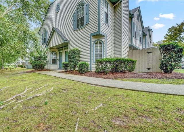 Property at 4512 Shallowford Cir, Virginia Beach, VA 23462, 2 beds, 2.5 baths