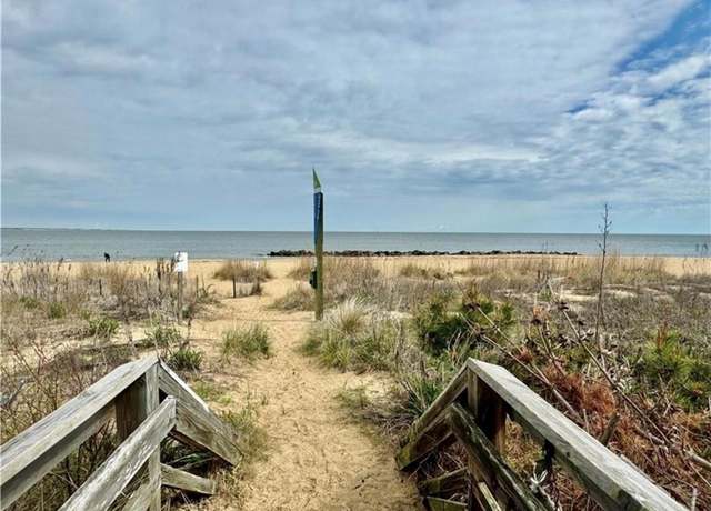Property at 9711 8th View St #3, Norfolk, VA 23503, 1 bed, 1 bath