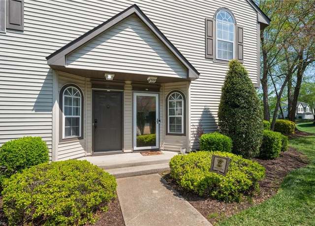 Property at 5084 Bardith Cir, Virginia Beach, VA 23455, 2 beds, 2.5 baths