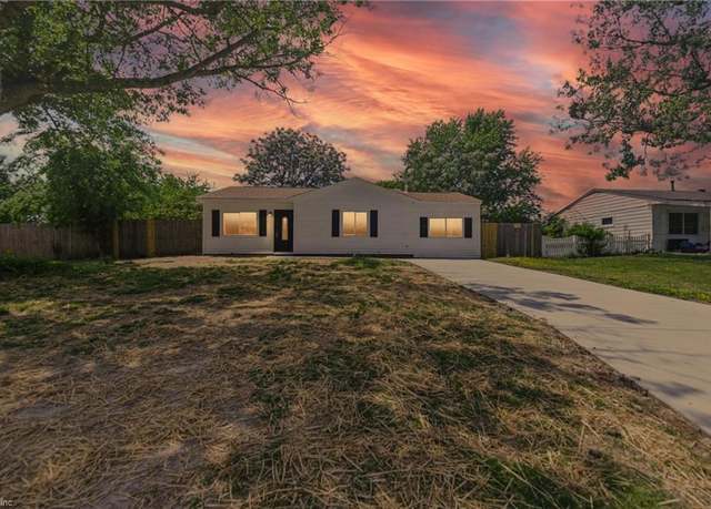 Property at 833 Brinson Ln, Virginia Beach, VA 23455, 3 beds, 2 baths