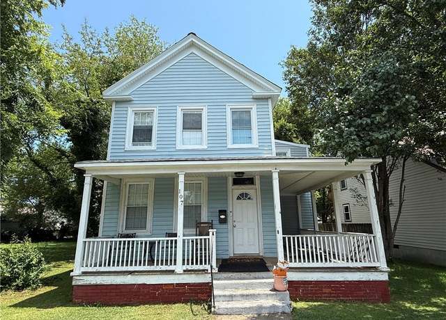 Property at 107 E Virginia Ave, Hampton, VA 23663, 5 beds, 2.5 baths