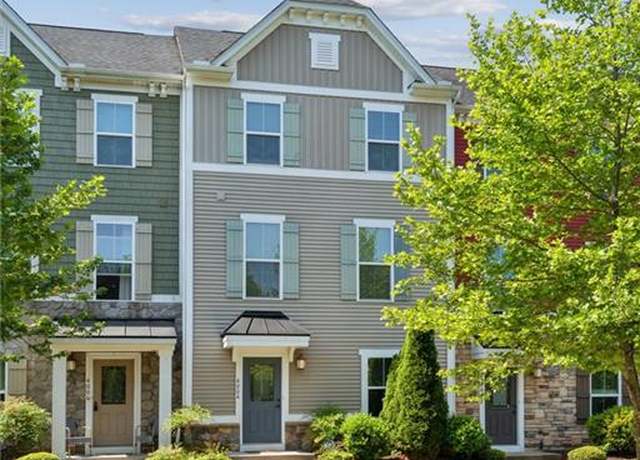 Property at 4004 Luminary Dr, Williamsburg, VA 23188, 3 beds, 2.5 baths