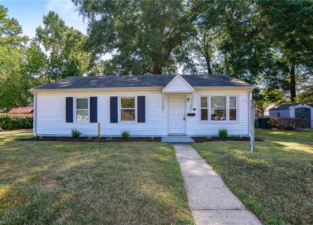 Property at 527 Price St, Hampton, VA 23663, 4 beds, 1 bath
