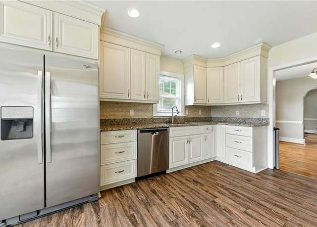 Property at 133 Chesterfield Rd, Hampton, VA 23661, 5 beds, 2 baths