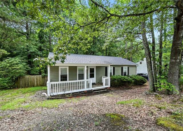 Property at 2901 S Ridge Dr, Midlothian, VA 23112, 3 beds, 2 baths