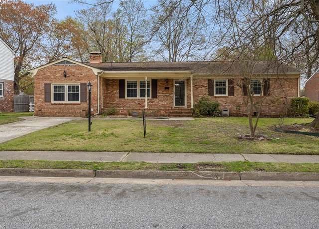 Property at 111 Garrett Dr, Hampton, VA 23669, 3 beds, 2 baths