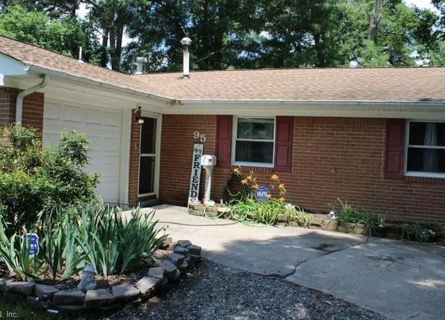 Property at 95 Kendall Dr, Newport News, VA 23601, 3 beds, 1.5 baths