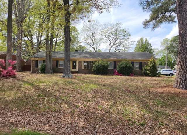 Property at 2428 Taylorwood Blvd, Chesapeake, VA 23321, 3 beds, 2 baths