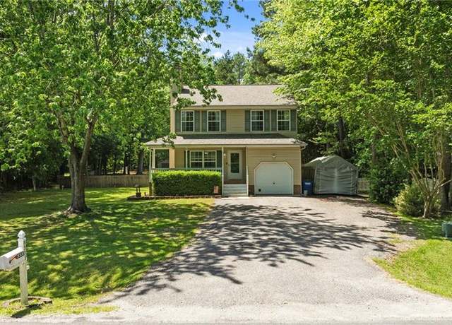 Property at 8333 Founders Mill Way, Gloucester, VA 23061, 3 beds, 2.5 baths