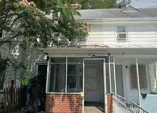 Property at 23 Emmons Pl, Portsmouth, VA 23702, 2 beds, 1 bath