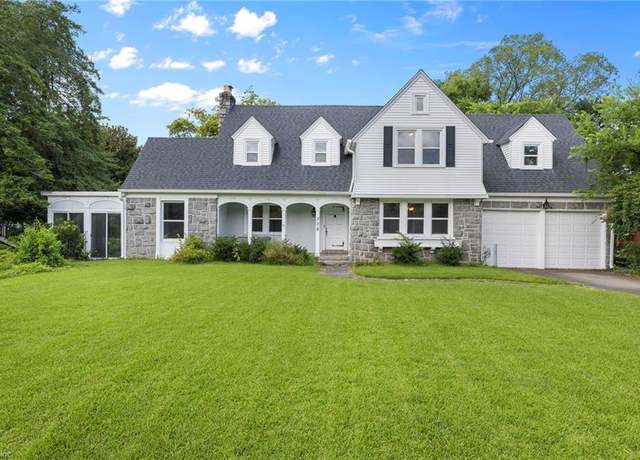 Property at 308 Sycamore Rd, Portsmouth, VA 23707, 4 beds, 2.5 baths