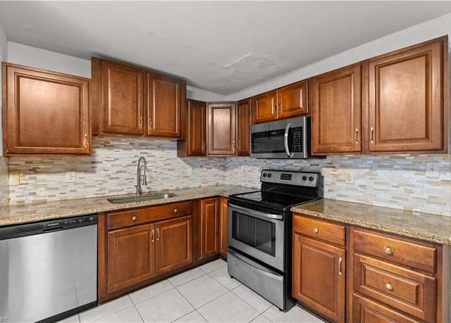 Property at 310 W 26th St, Norfolk, VA 23517, 3 beds, 3 baths