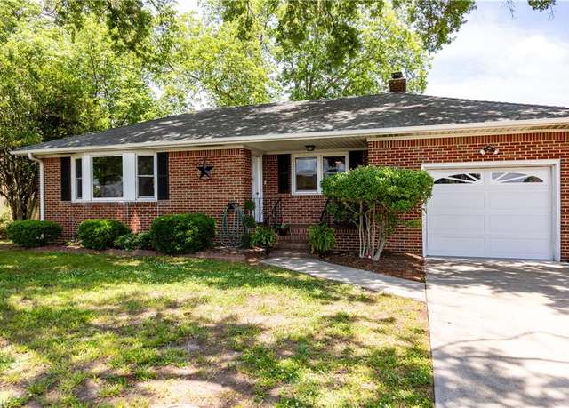 Property at 936 E Goodview Dr, Virginia Beach, VA 23464, 3 beds, 2 baths