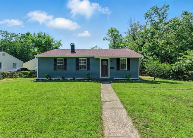 Property at 433 Walnut St, Hampton, VA 23669, 3 beds, 1.5 baths