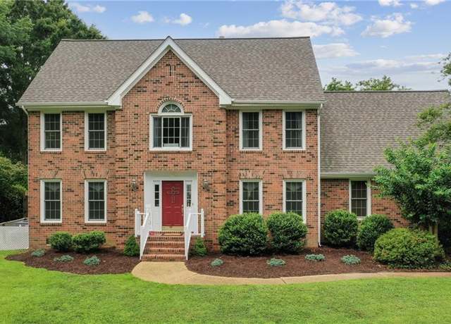 Property at 101 Sunrise Bluff Ct, Smithfield, VA 23430, 4 beds, 2.5 baths